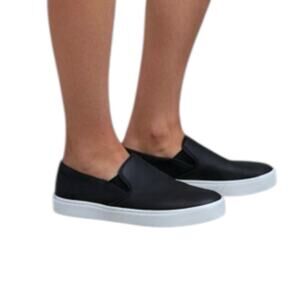 Vince Blair Black Leather Slip On Sneakers 6.5 M